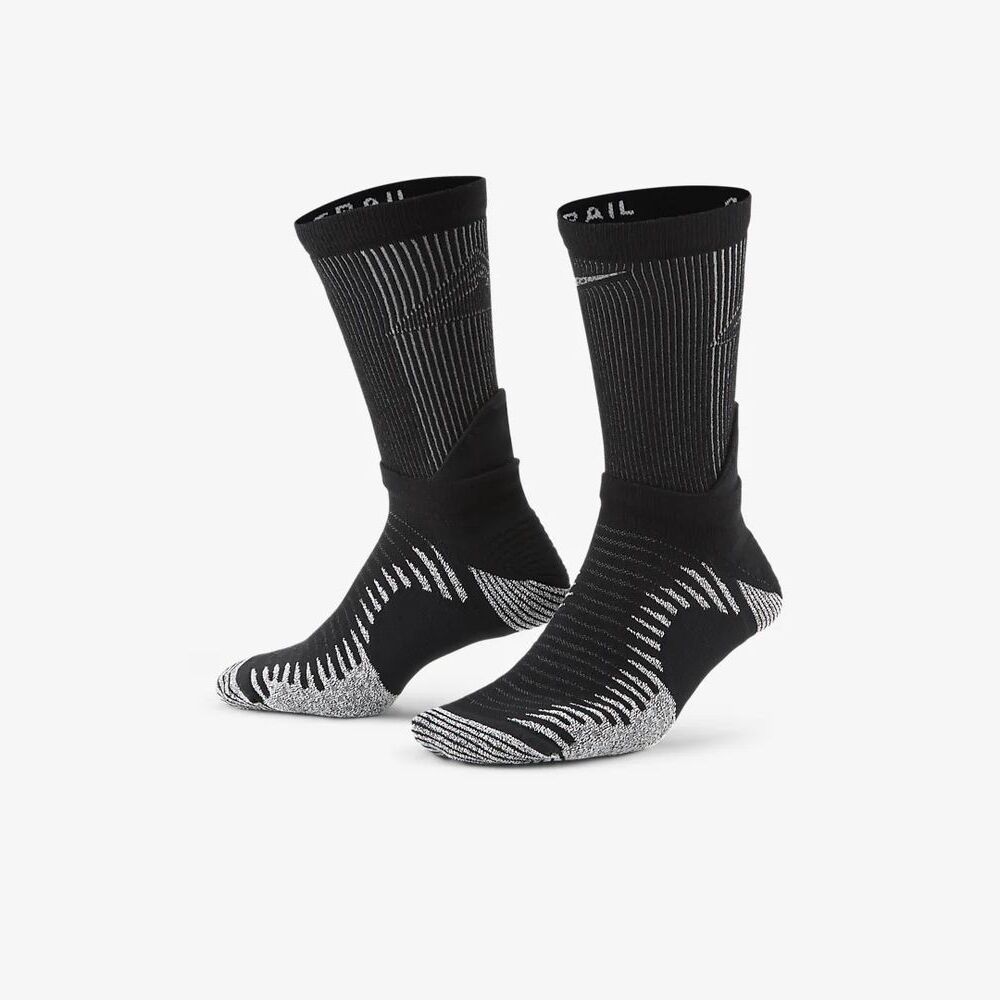 Nike con calzino per uscire 2025