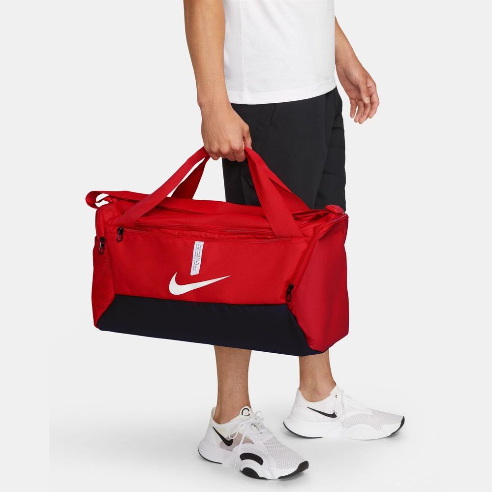 Red nike duffel bag 2025