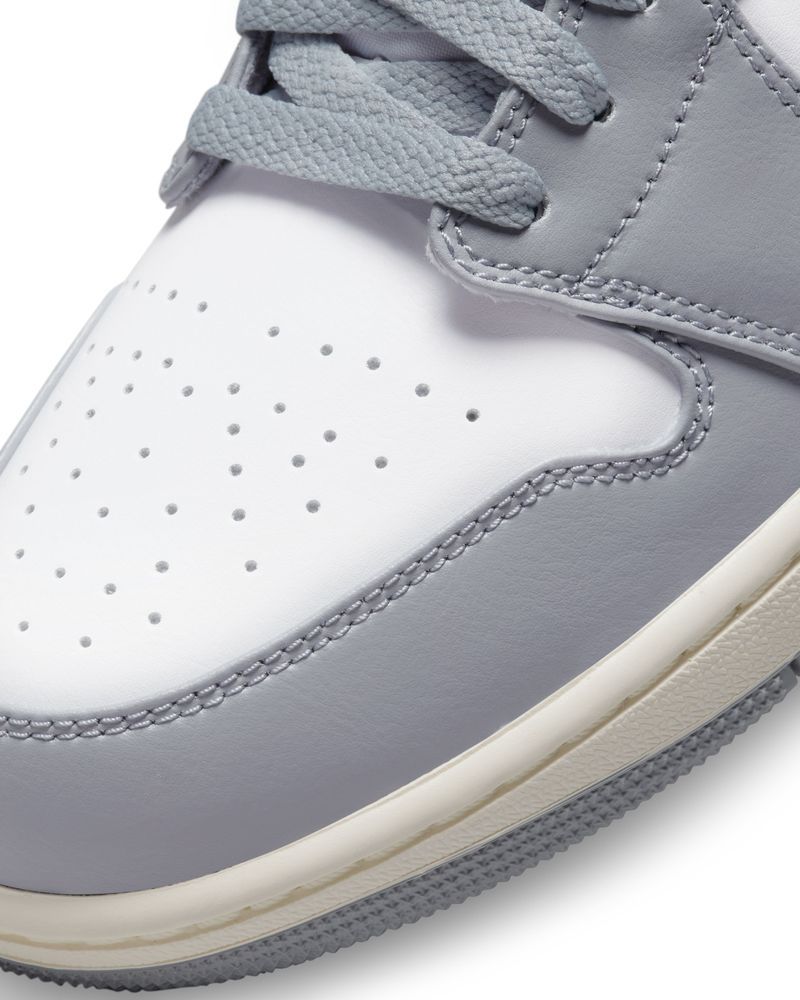 Chaussures Nike Jordan 1 Low Gris pour Homme - 553558-053 | EKINSPORT