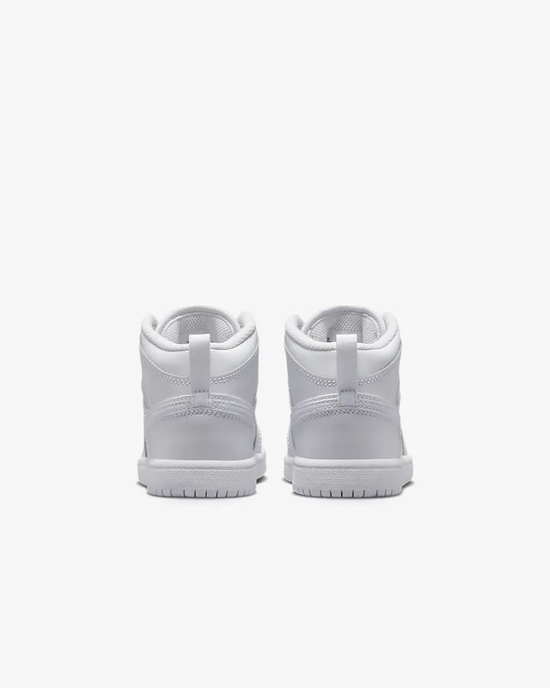 white nikes jordans