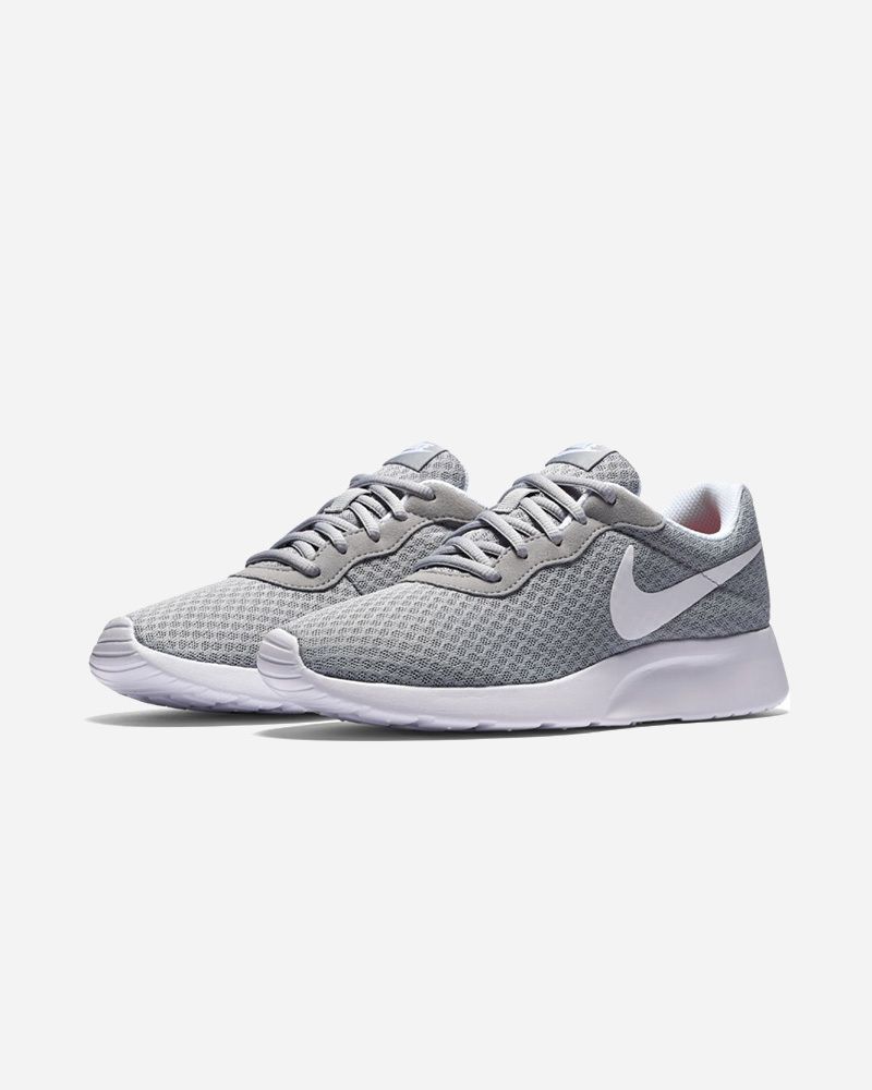 Nike tanjun hotsell femme grise