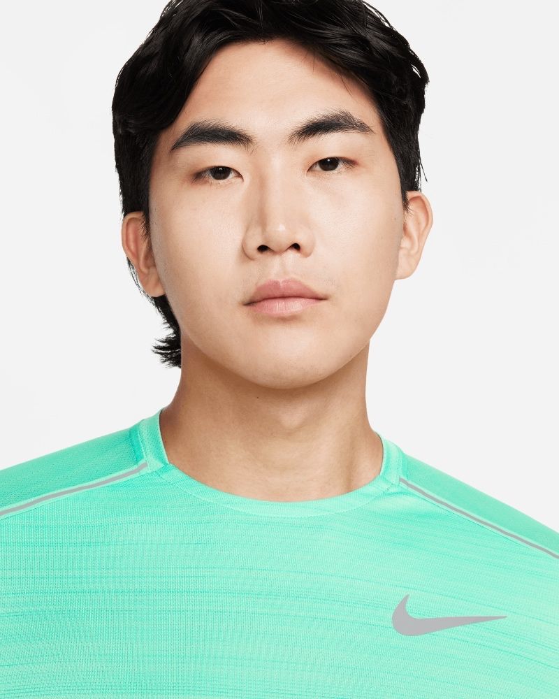 Dri fit running hot sale
