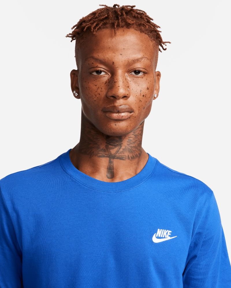 Men s Nike Sportswear Club T Shirt EKINSPORT