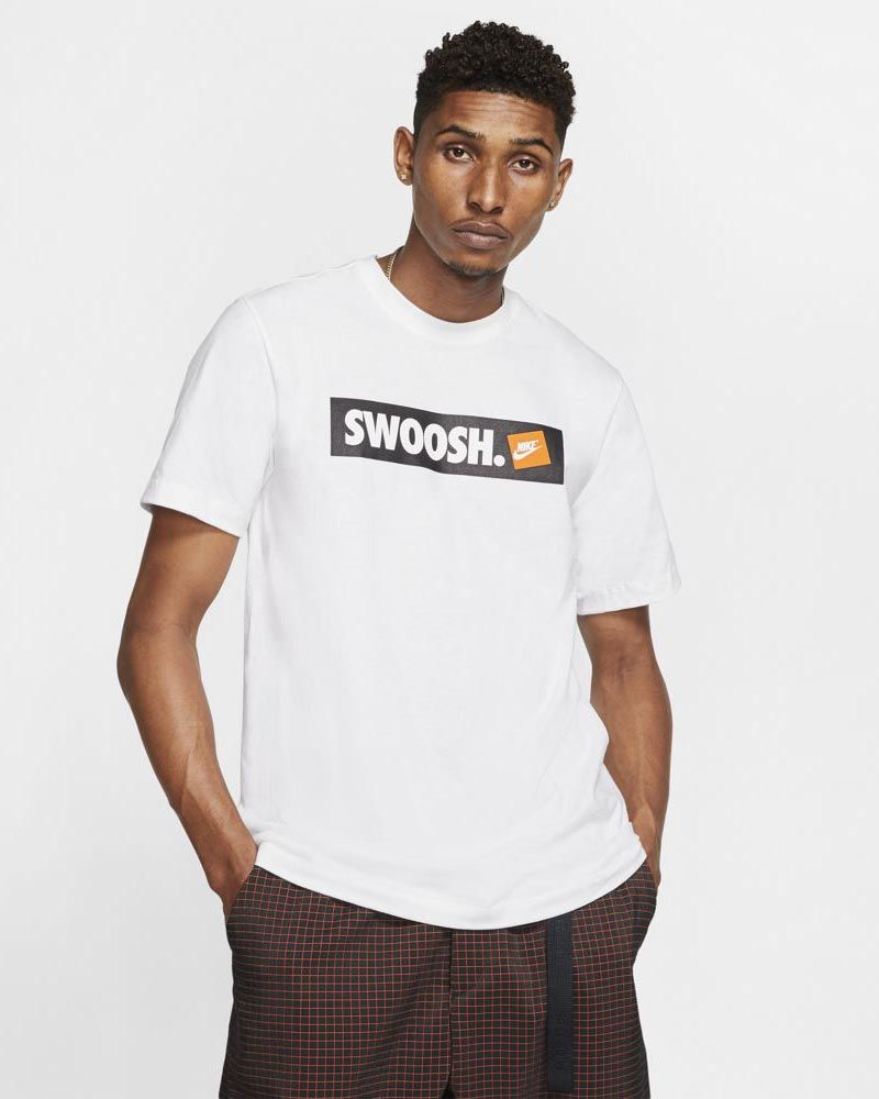 Tee-shirt Nike Sportswear Swoosh pour Homme AR5027