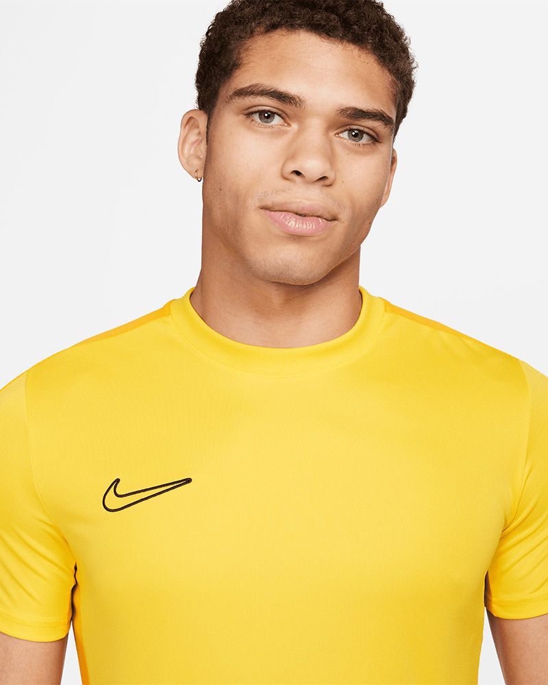 Maglia shop nike oro