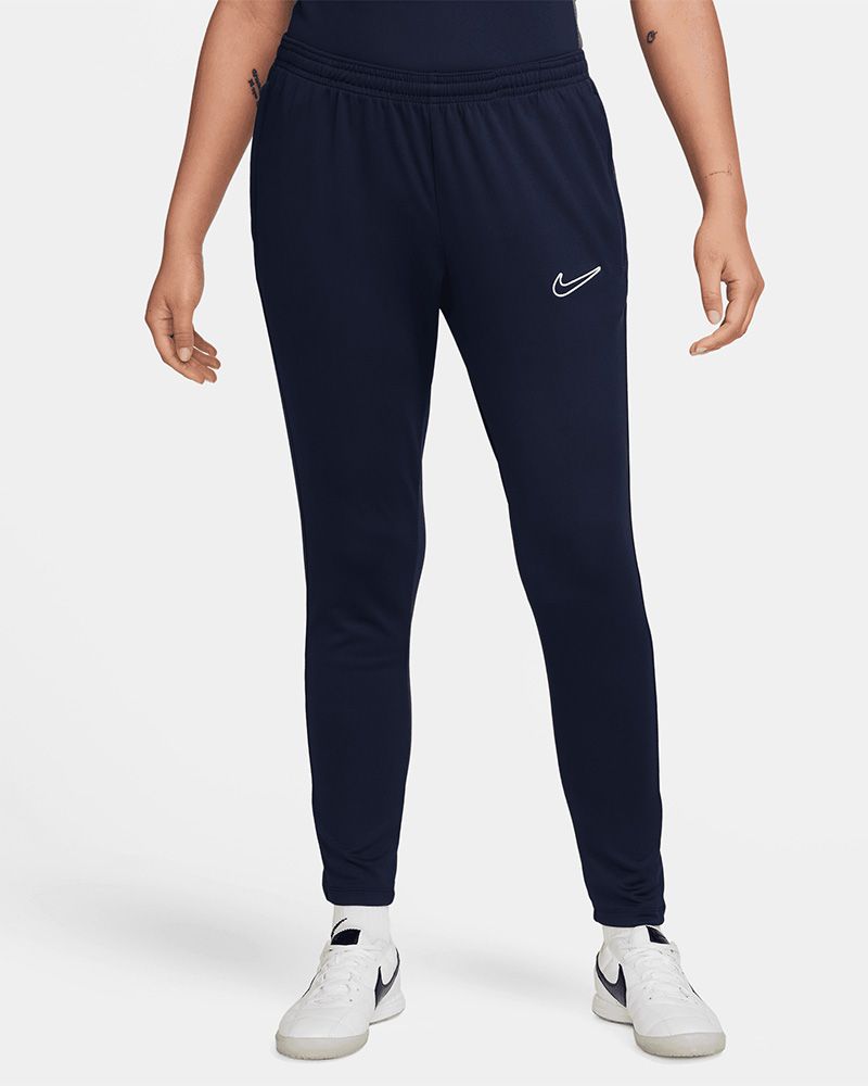 Nike tracksuit pants shop womens