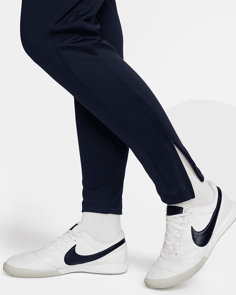 Chandal shop nike court