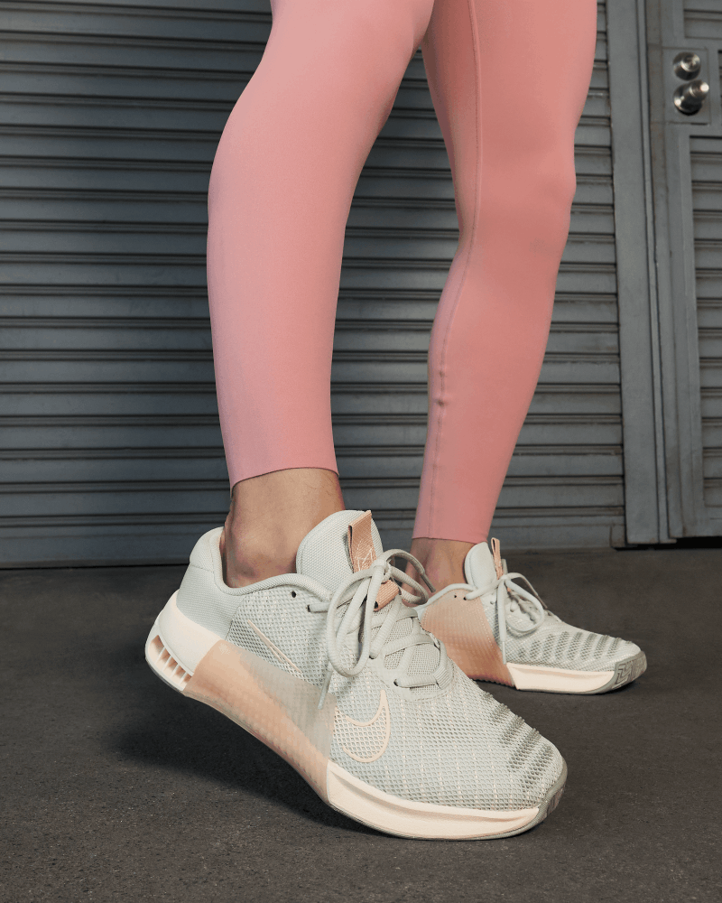 Metcon flyknit 2 online women's