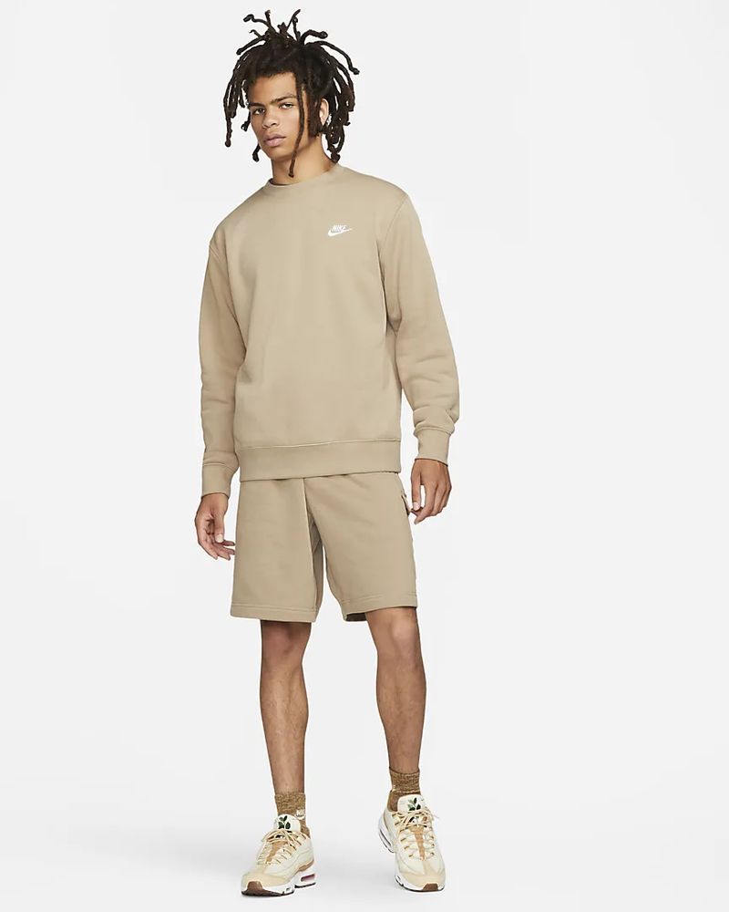Pull 2025 nike creme