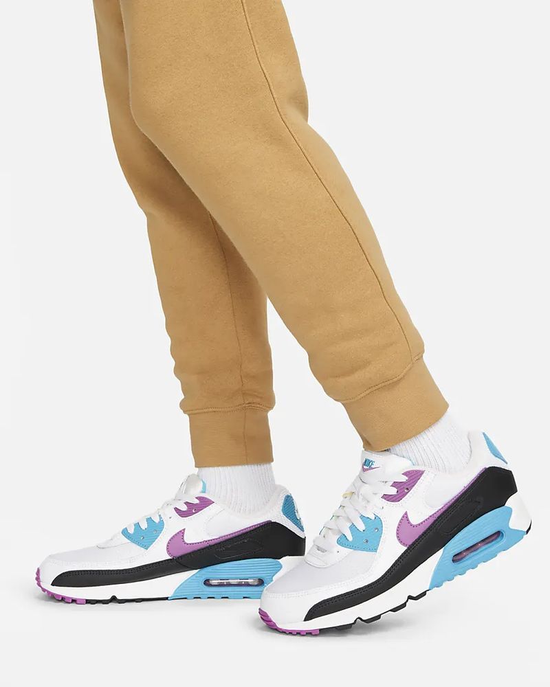 Chandal nike hot sale hombre dorados