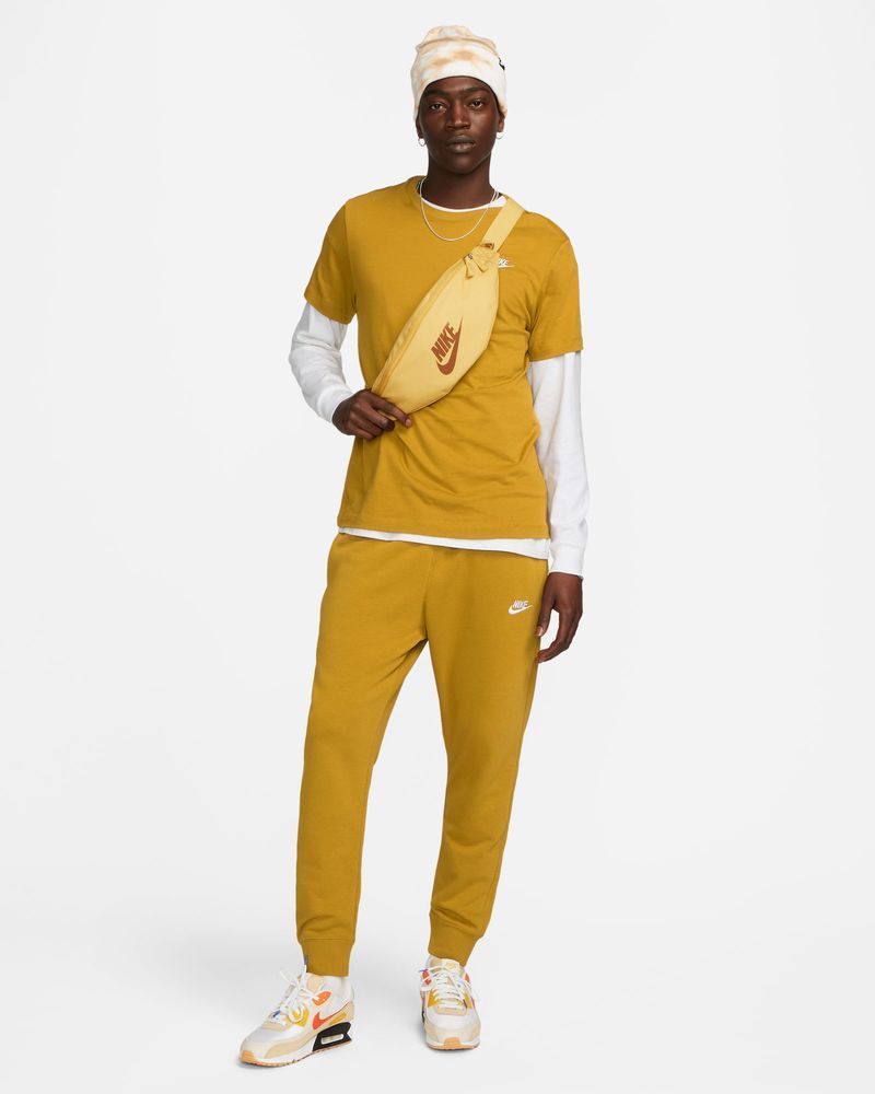 Survetement on sale nike jaune
