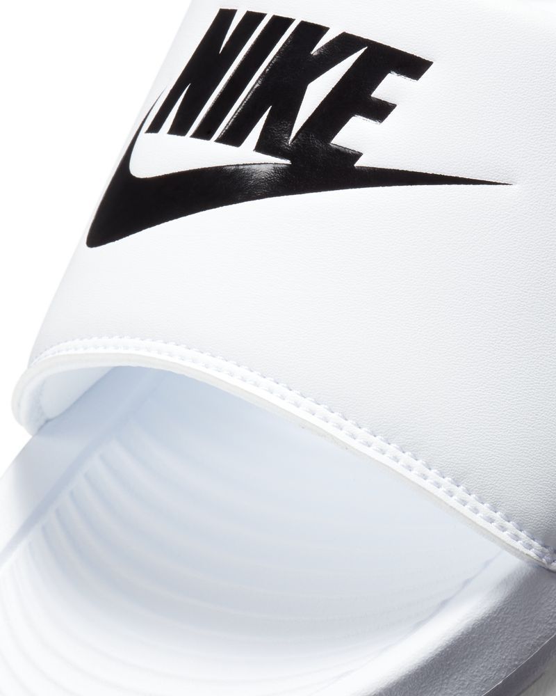 Claquette best sale nike blanche
