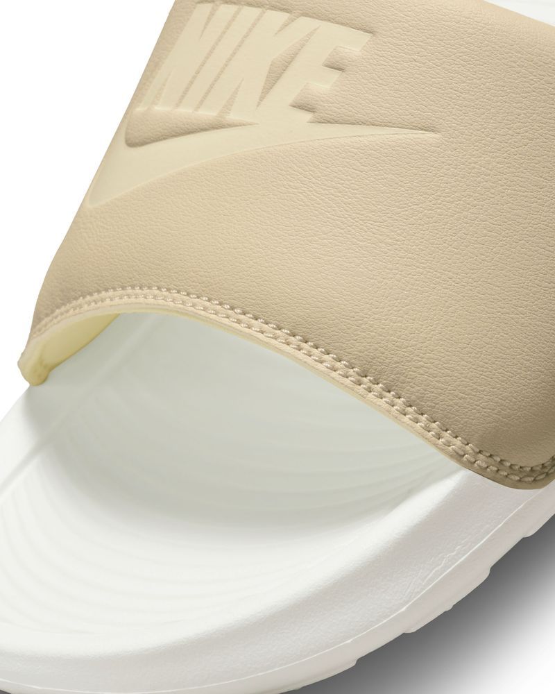 Nike Victori One Women s Sneakers EKINSPORT