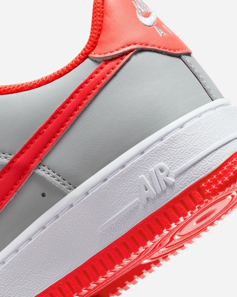 chaussures-nike-air-force-1-pour-enfant-ct3839-005