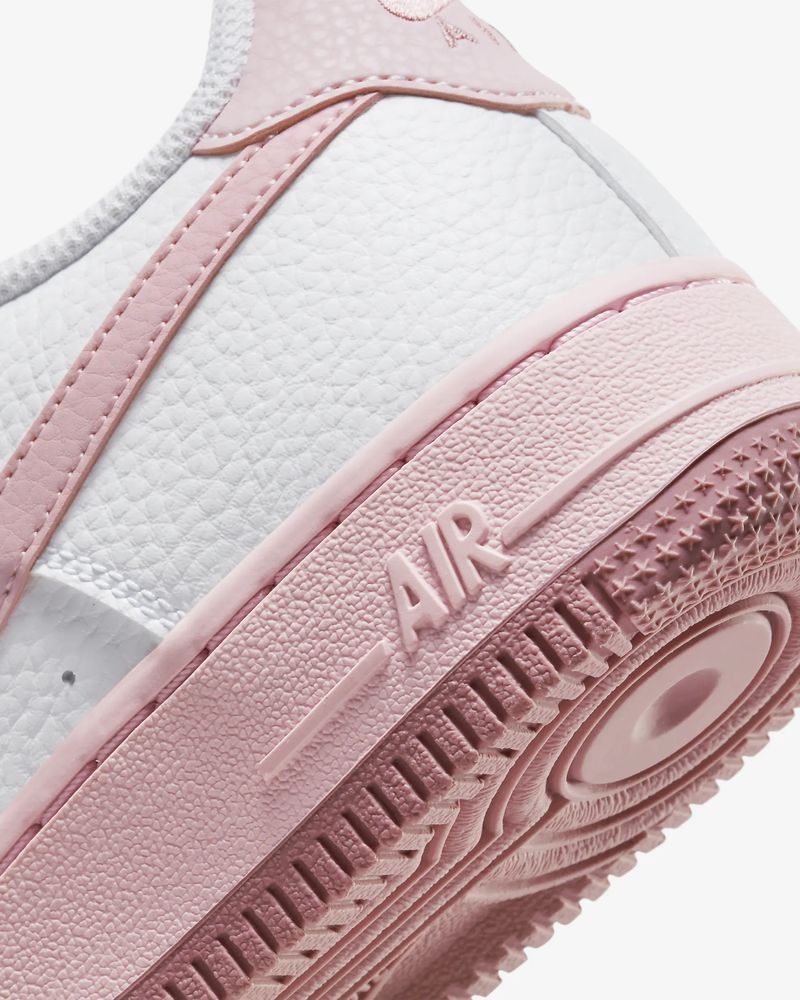 chaussures-nike-air-force-1-pour-enfant-ct3839-107