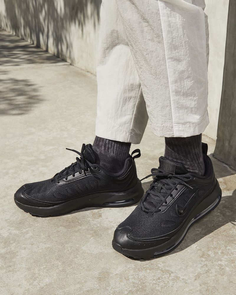 Chaussure nike en cuir pour sale homme