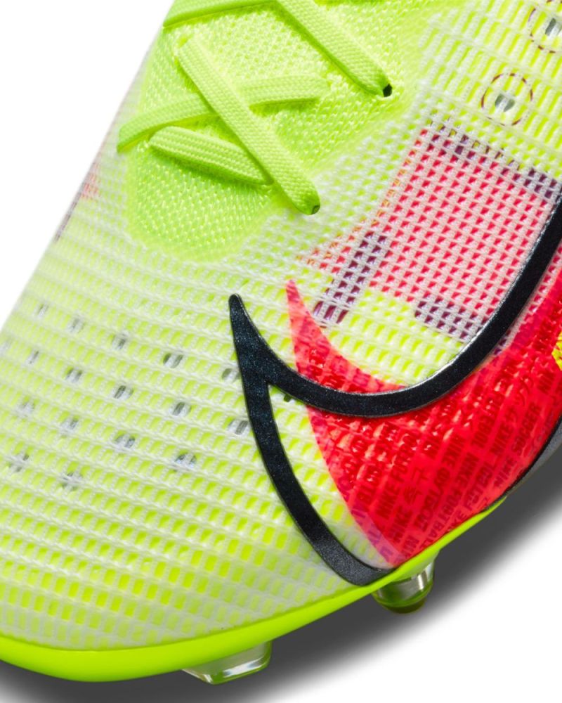 Chaussures de football SG en vert et rouge - Élite Pro Nike