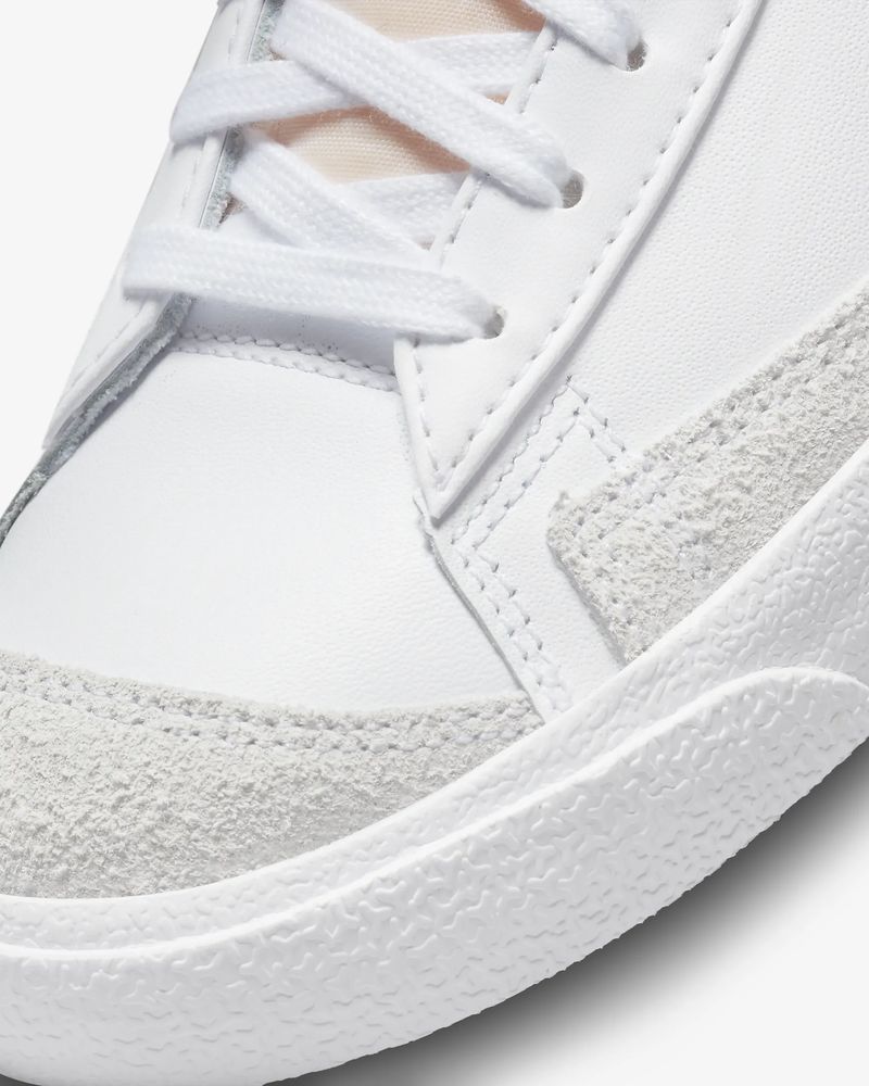 Nike blazer mid vintage femme blanche on sale