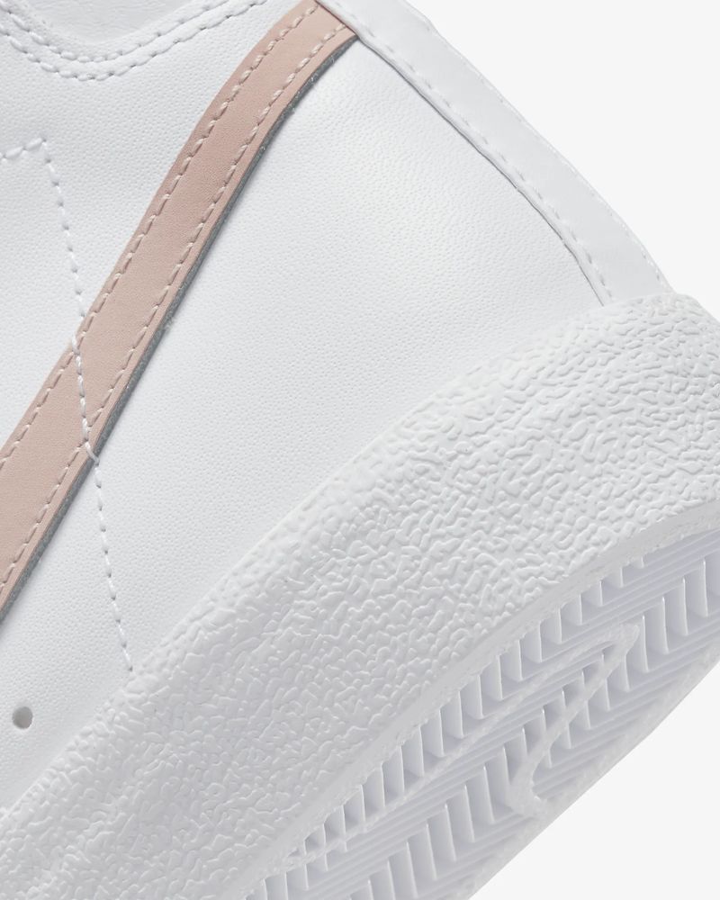 Nike Blazer Mid 77 Vintage Women s Shoes CZ1055 118 White