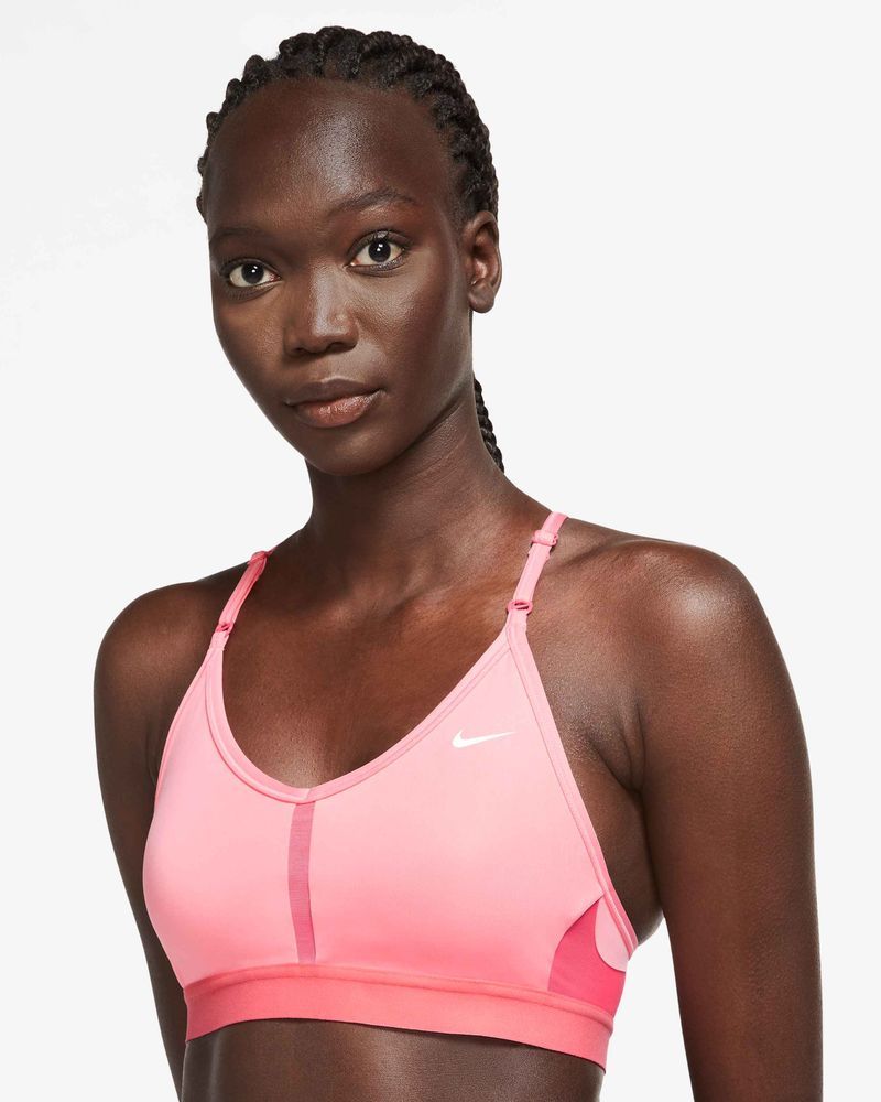 Brassière de sport rembourrée à maintien léger et col en V Nike Indy pour  femme. Nike FR