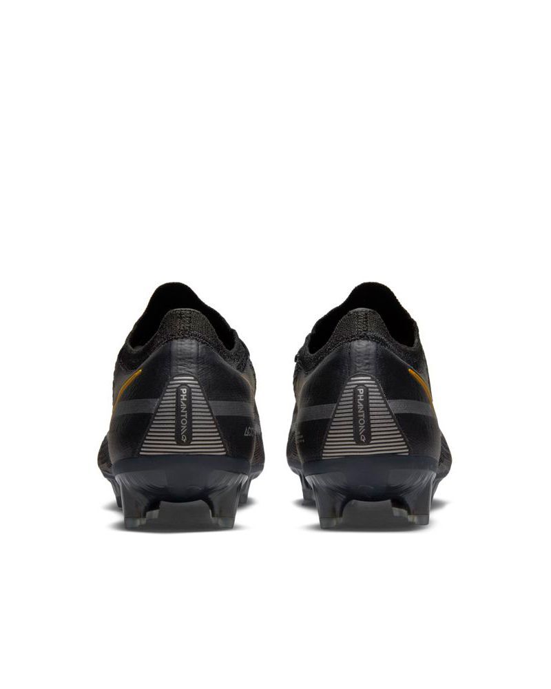 Adidas ou deals nike pour football