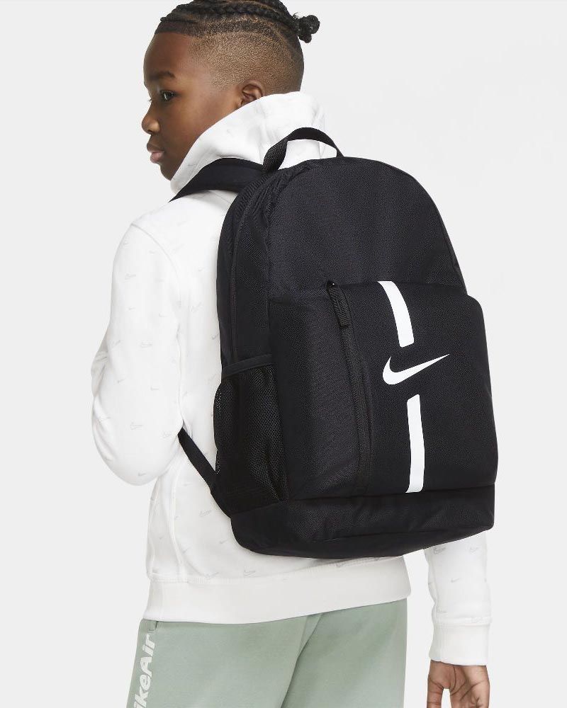 Mochila nike 2025 negra con gris