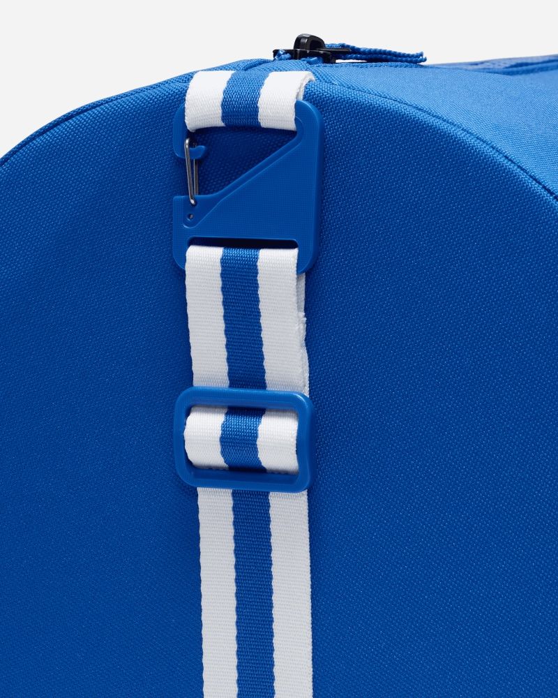 Sac de sport deals nike bleu jordan