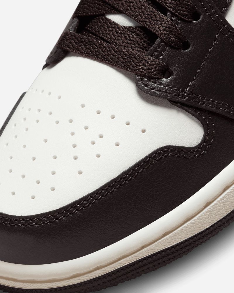 Chaussure sneakers femme jordan sales
