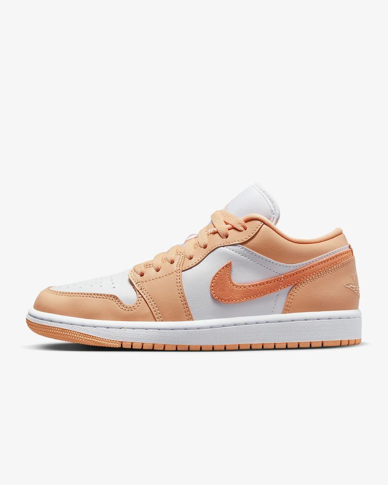 Tenis para Básquetbol Air Jordan 1 Low de Mujer