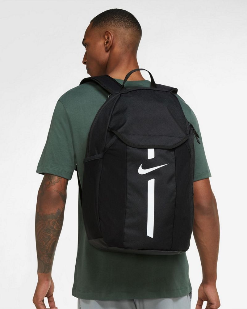 Sac de sport pour le football Nike Academy Team Hardcase (grande