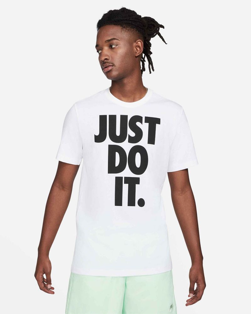 T-shirt Nike Sportswear Blanc pour Homme DC5090-100