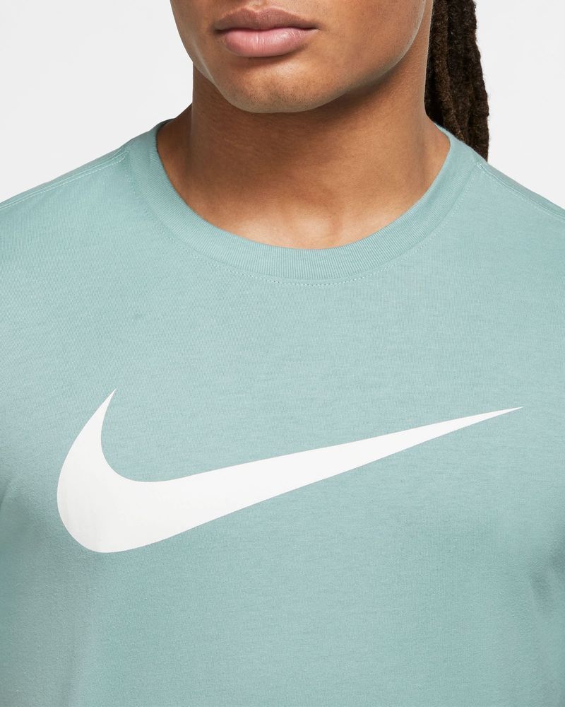 teal nike shirt