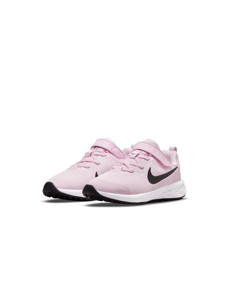 Nike hotsell revolution roze