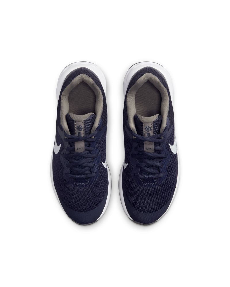Nike revolution navy blue store