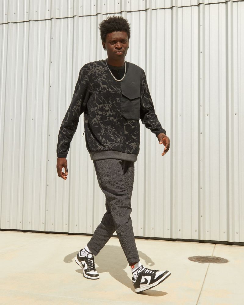 Nike dunks fashion mens hotsell