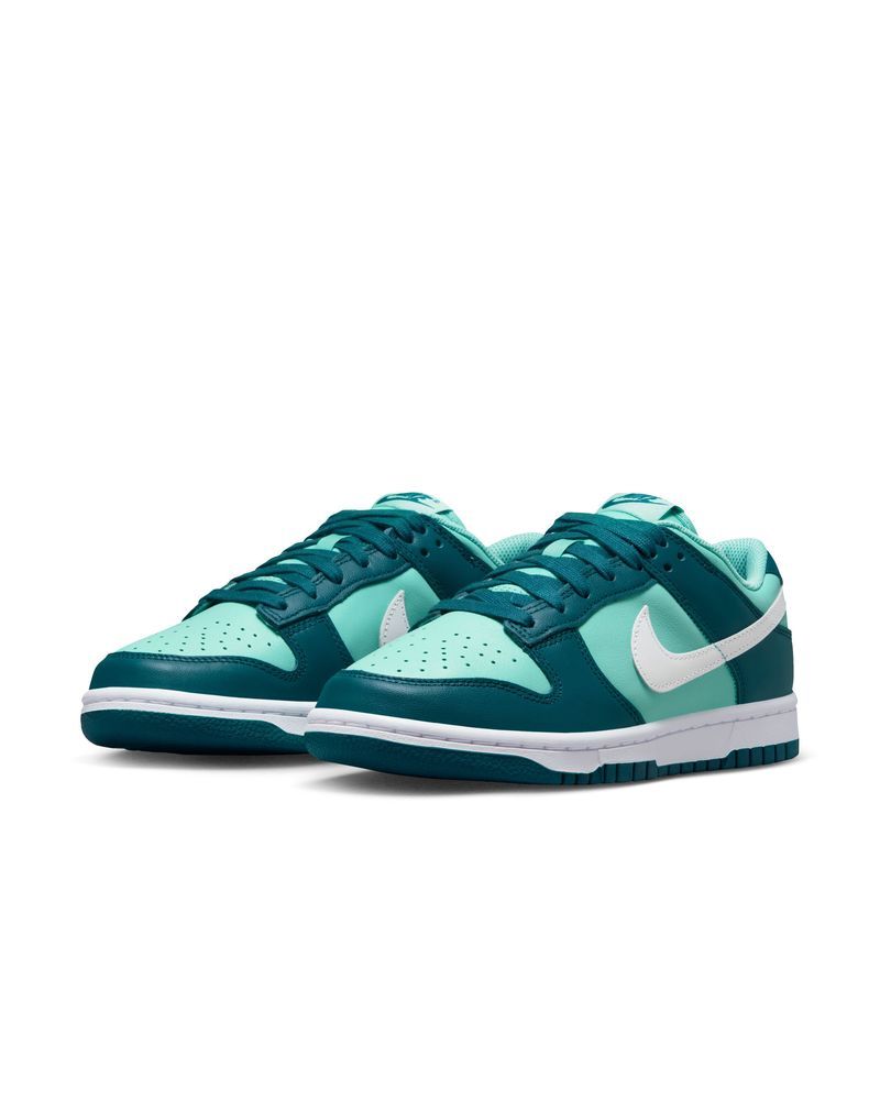 Chaussure Nike Dunk Low pour femme. Nike FR