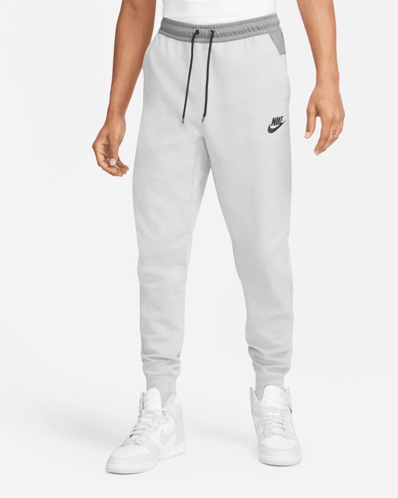 Jogging new arrivals nike essential