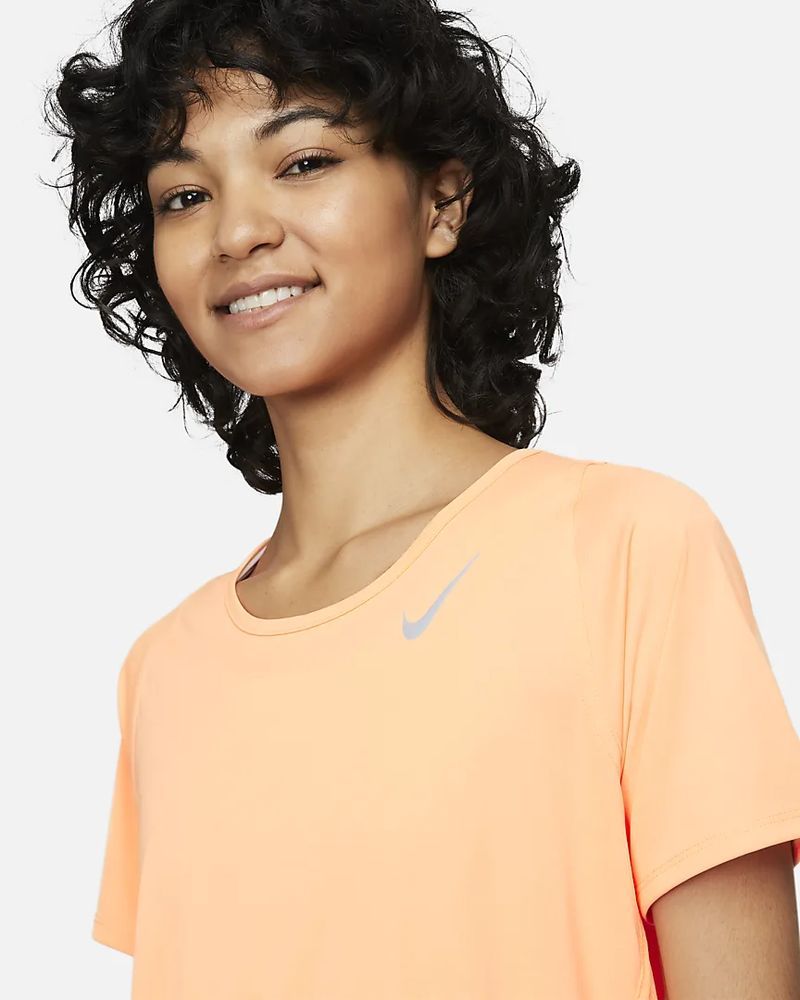 T shirt nike orange femme sales