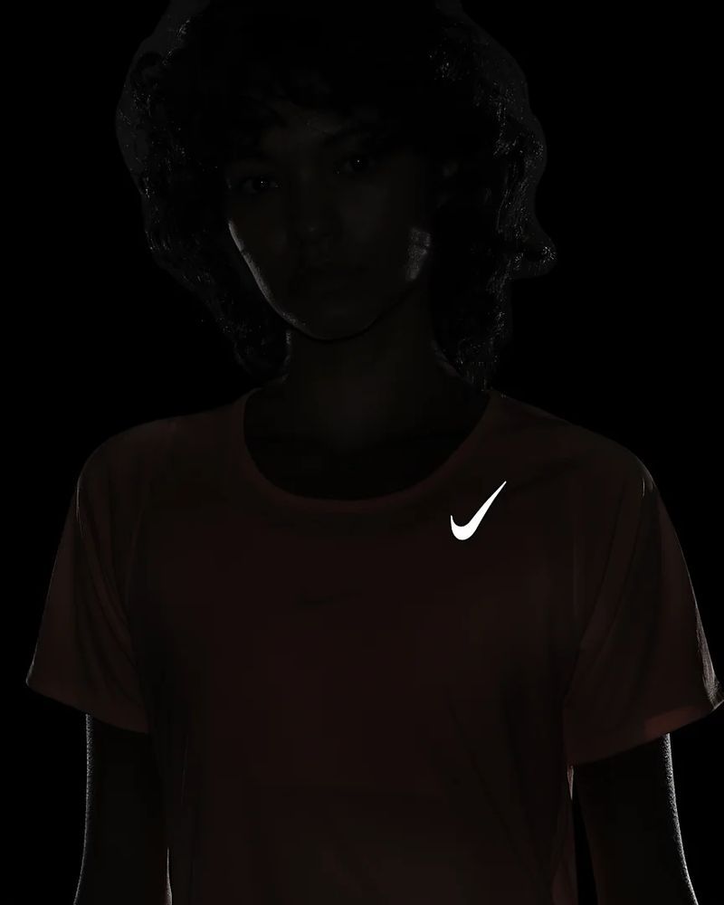 T-shirt de Running Nike Dri-FIT Race pour Femme DD5927-811