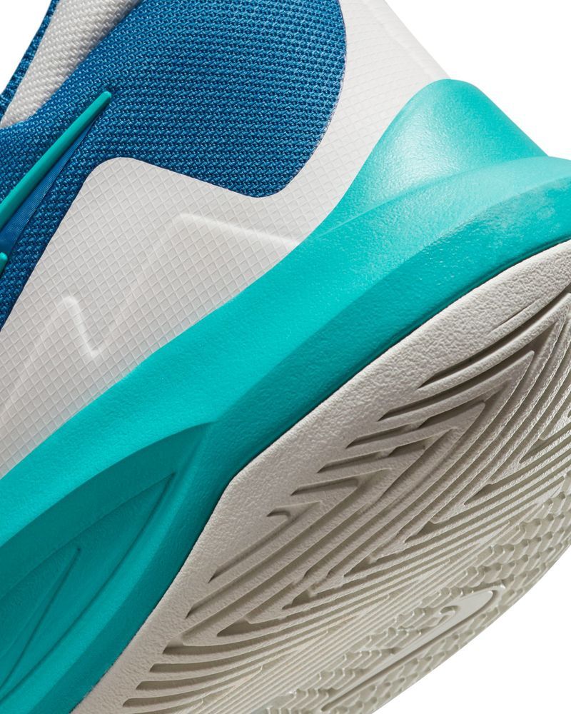 Chaussure de basket Nike Precision 6