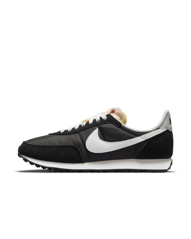 Nike waffle sole trainers new arrivals