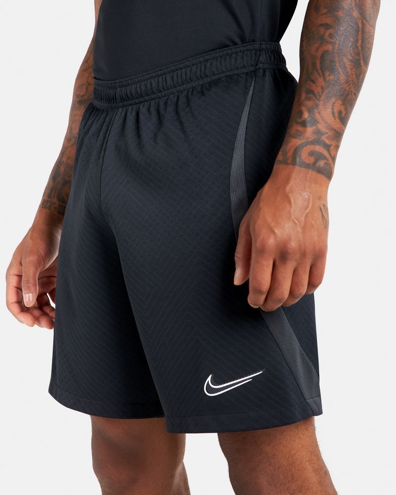 Short noir online homme nike
