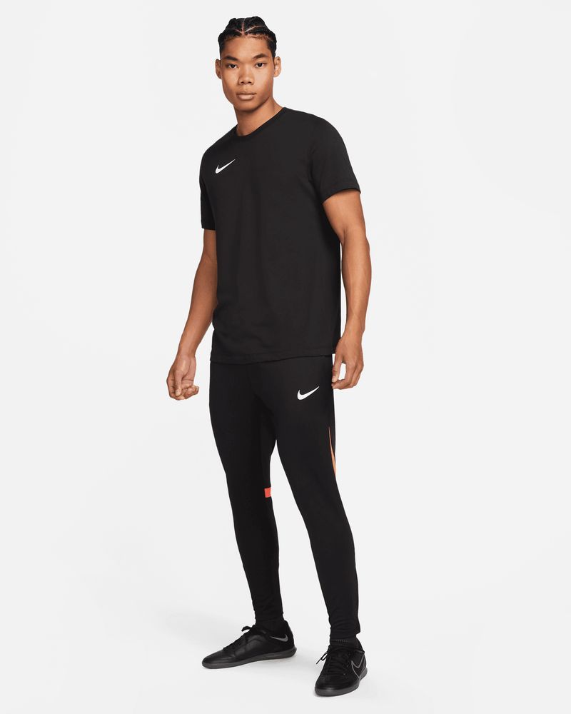 Nike pantalón hotsell de chándal academy