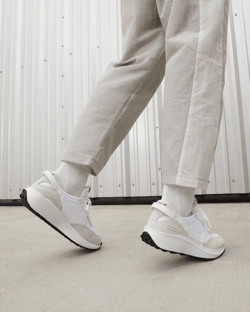 Nike Waffle Debut Women s Shoe EKINSPORT