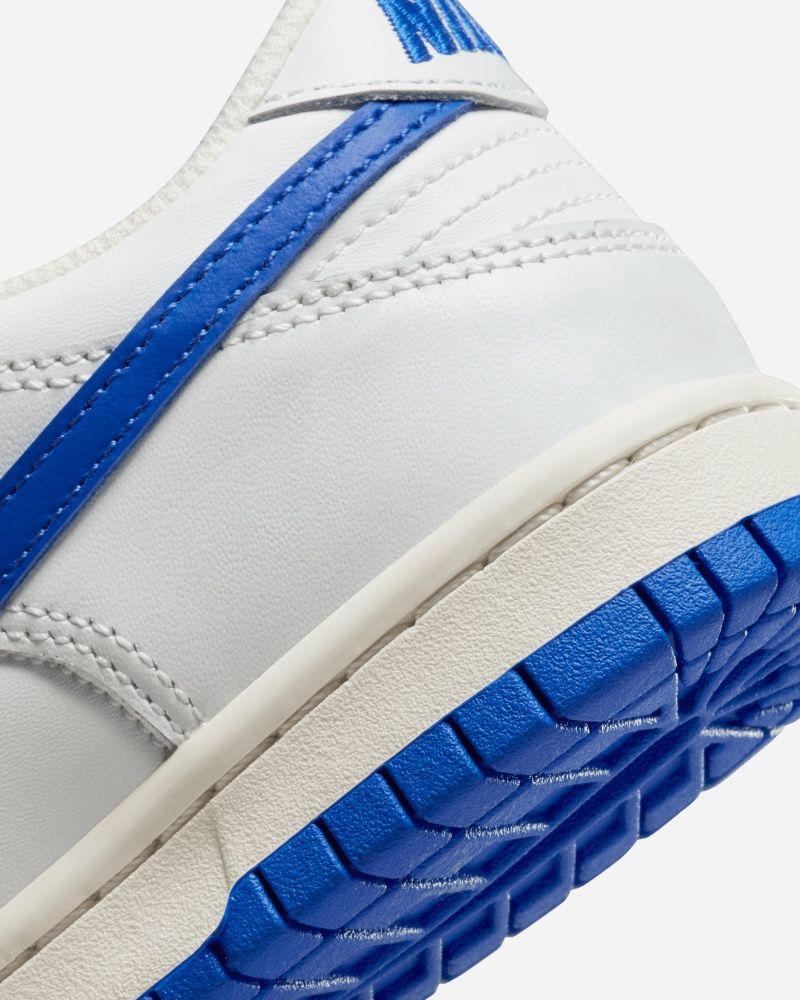 Nike sportswear best sale chaussure blanche