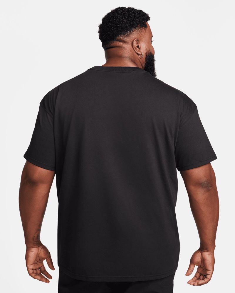 Plain black nike t shirt hotsell