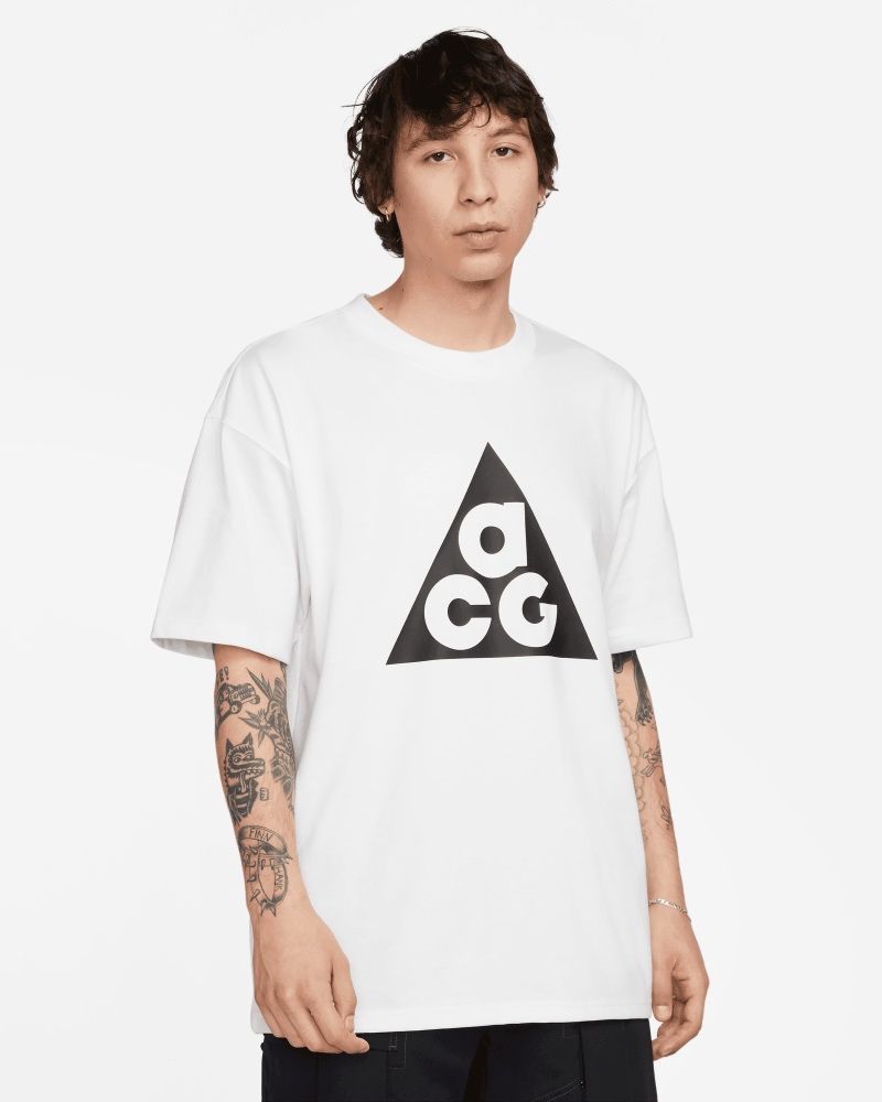 Men s Nike ACG T Shirt EKINSPORT