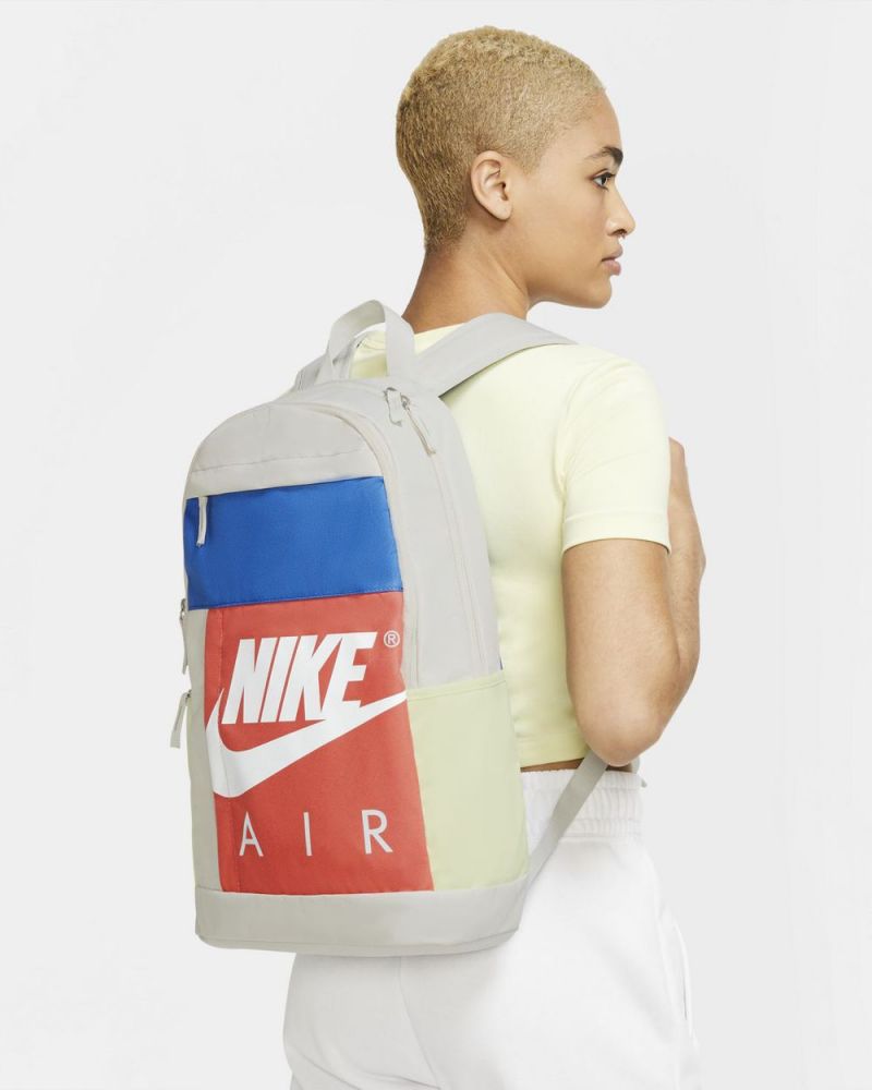 Nike air online backpack white