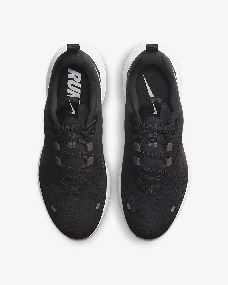 Nike chaussure hotsell noir femme