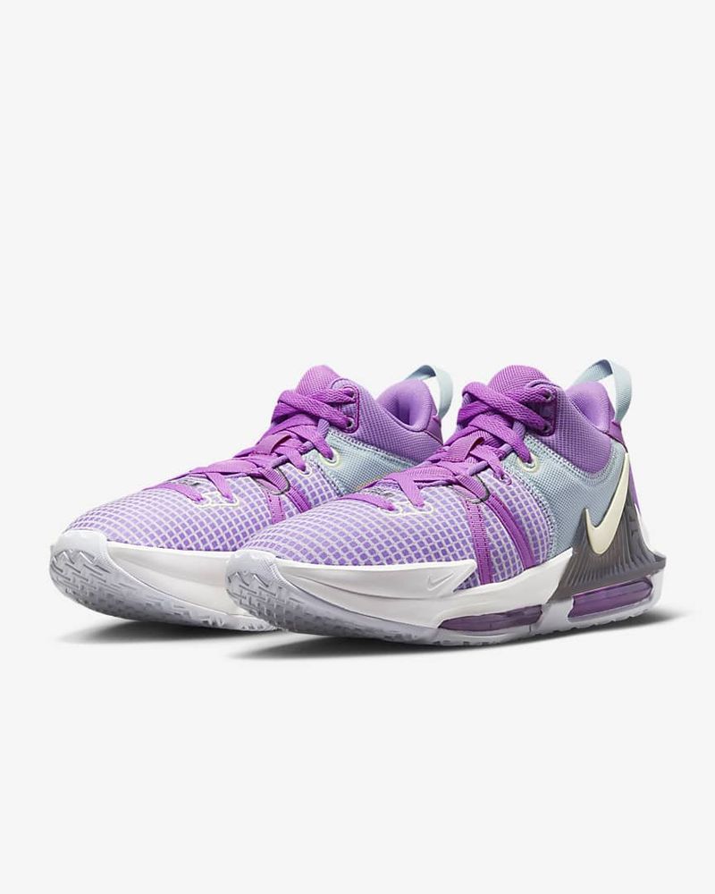 LeBron Witness 7 Basketball Shoes. Nike.com en 2023  Zapatillas de  béisbol, Zapatillas de baloncesto nike, Zapatillas de baloncesto